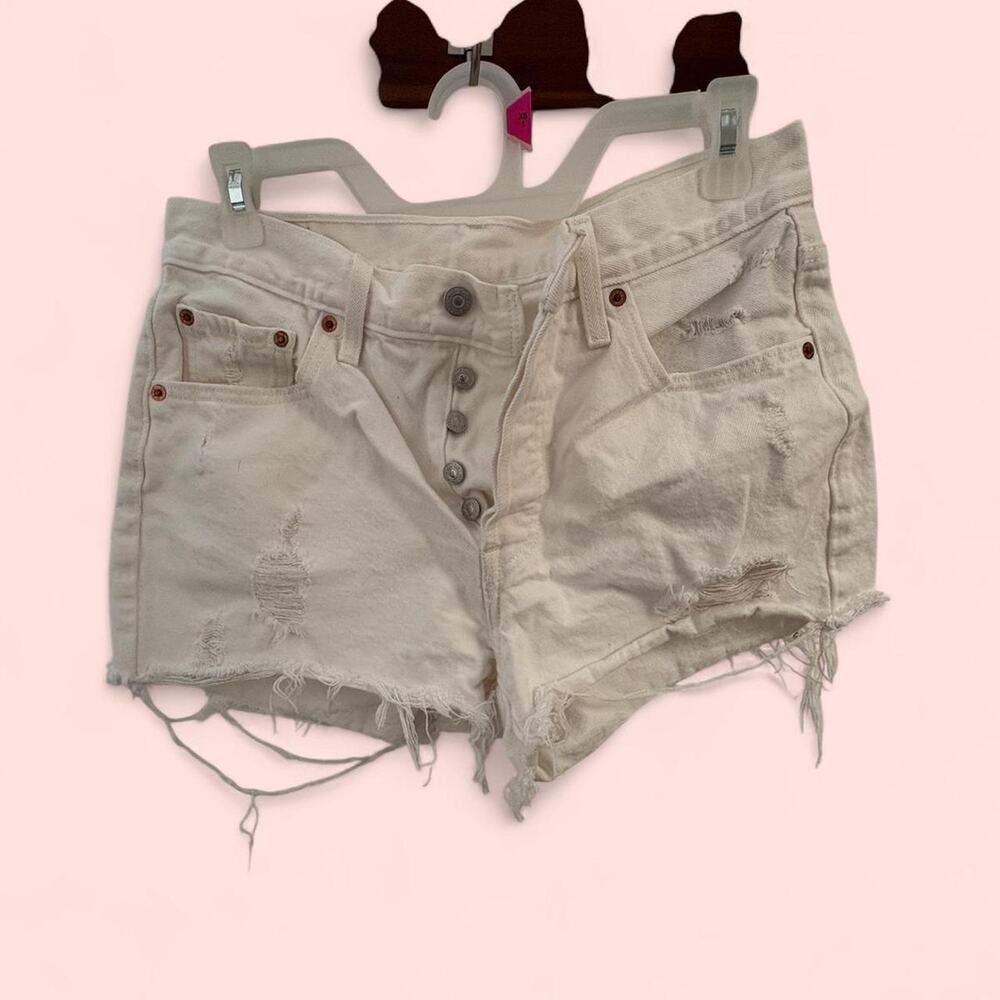 Levis white denim shorts